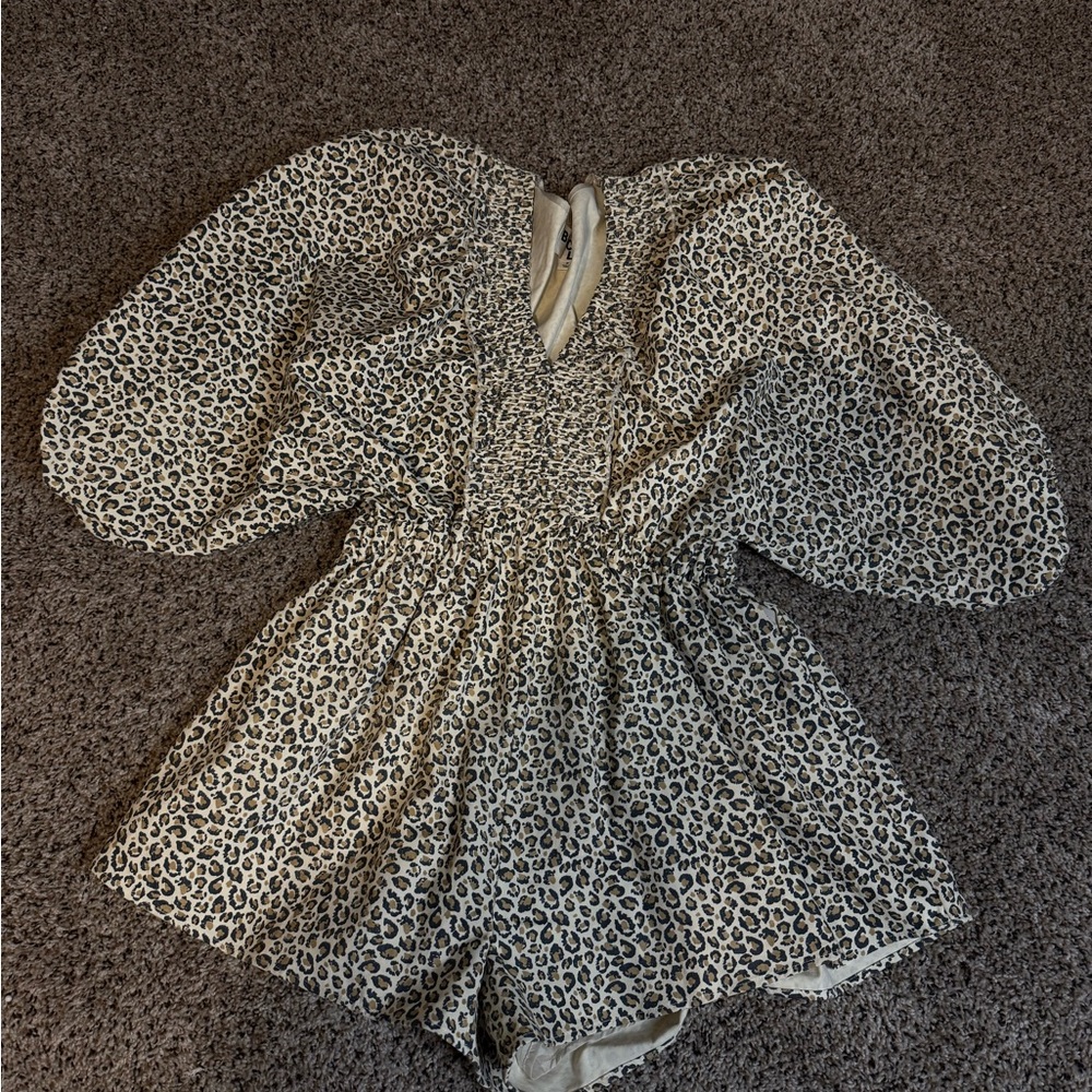 Smocked Waist Leopard Print Romper in Cream and Black
